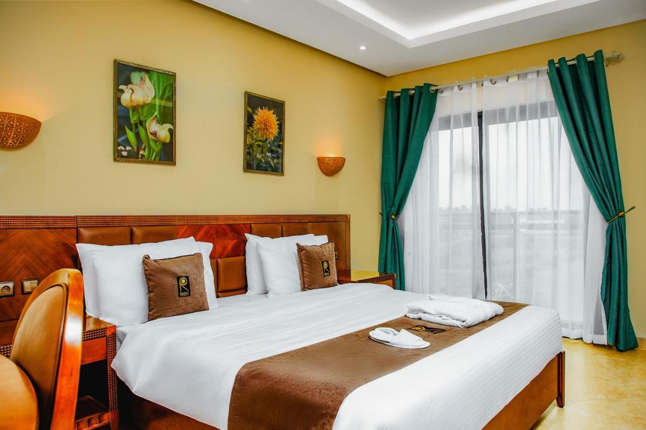 Aneho Hotel Regina The Pearl מראה חיצוני תמונה
