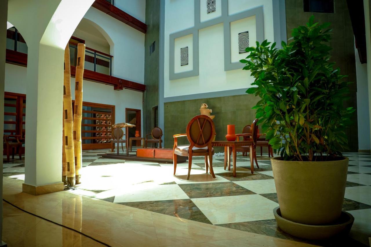 Aneho Hotel Regina The Pearl מראה חיצוני תמונה